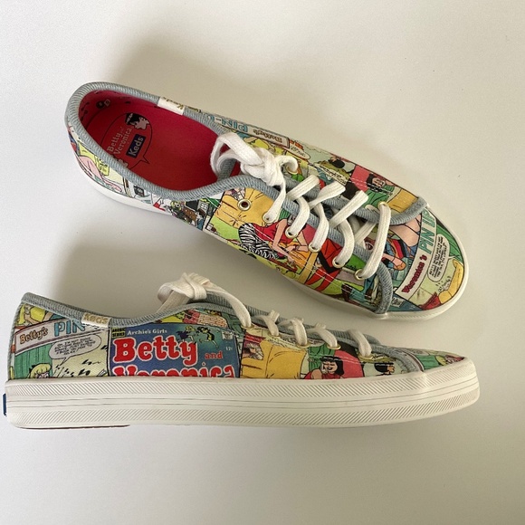 Keds × Betty & Veronica Archie Comics Strip Sneaker Size 9 - Picture 2 of 10